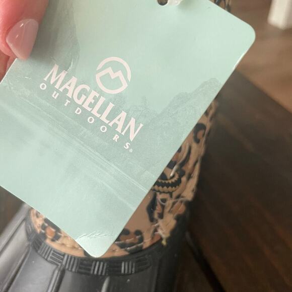 Magellan NEW Leopard Cheetah Duck Boots Size 6 Lace Up Water Outdoor - Picture 6 of 6